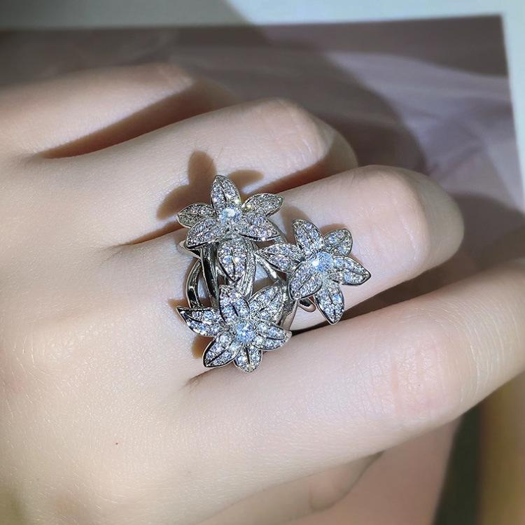 Fashion Lady Flower Ring Pear-shaped Tree Branch Flower Simulation Zircon Ring Diamond Ring