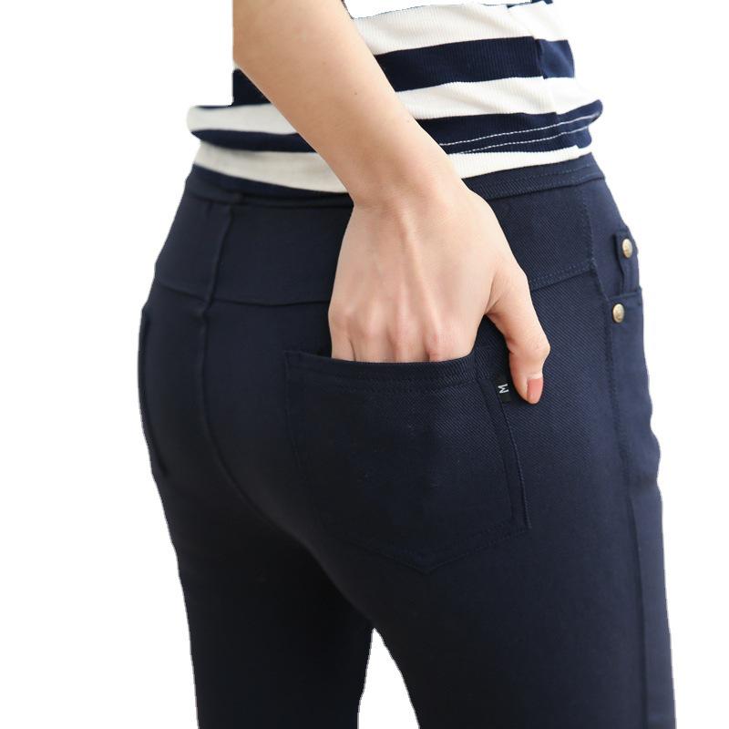 Women's Plus Size Spring Leggings with Buttoned Pockets - One Piece
