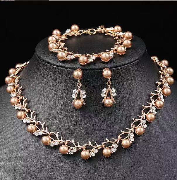 Elegant Pearl Bridal Jewelry Set: Necklace & Earrings