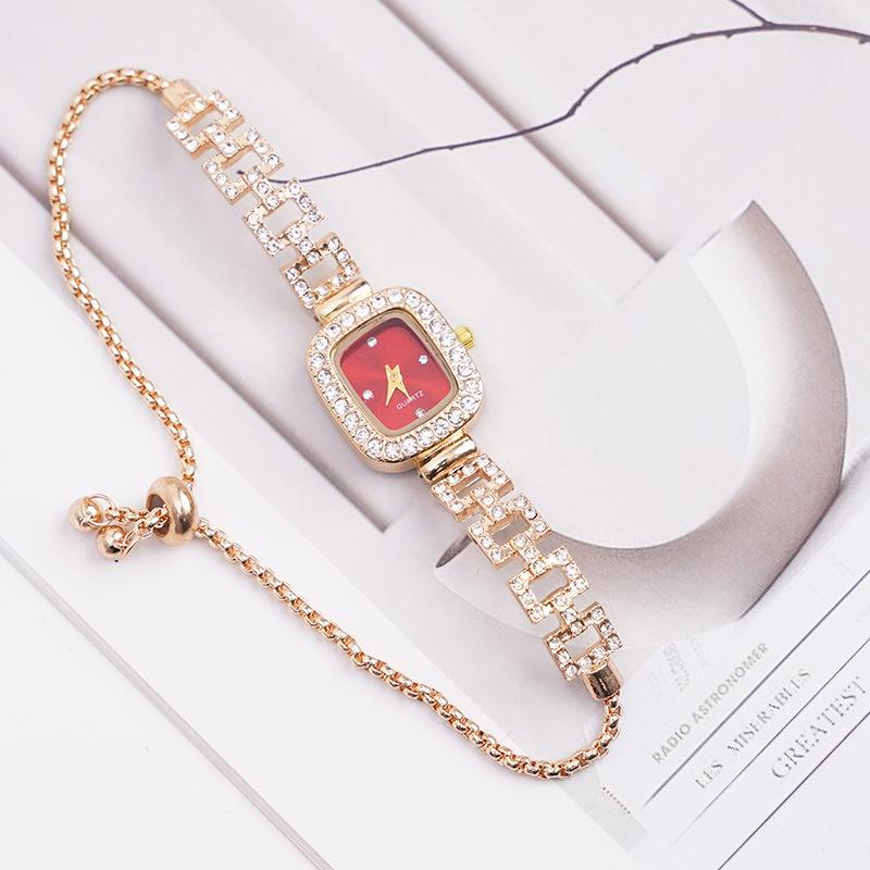 Cross-border new small square bracelet pull women's watch free adjustment square chain diamond set small ladies quartz watch