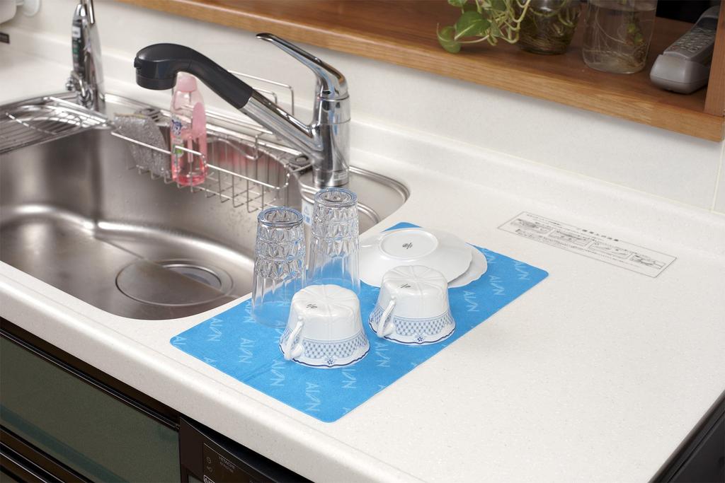 Lavetă Super Absorbentă Aion Albastră Absorbție Maximă a Apei Aproximativ 140ml 1 bucată Fabricat în Japonia Material PVA Refacerea apei originale