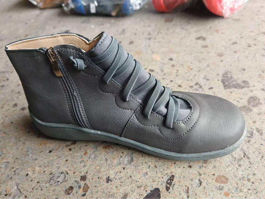 Nowe europejskie i amerykańskie damskie buty śnieżne z płaską podeszwą, sznurowane, w dużych rozmiarach, z krótkiej bawełny.