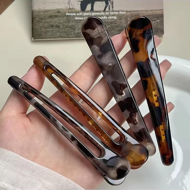 

4PC Leopard Print Duckbill Hair Clips Large Edge Fashionable Side Bangs Women s Hairpins Stylish Hair Accessories