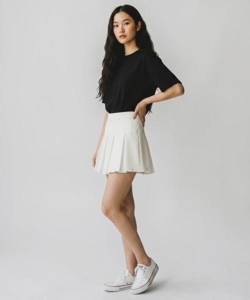 Bonseullipi Crystal Stud Pleated Mini Skirt (Ivory)