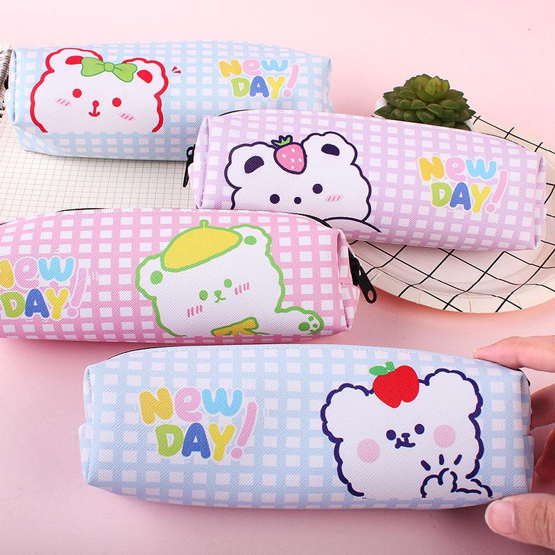 Large Capacity Cartoon Bear Pencil Case - Cute, Multi-functional Zipper Stationery Bag for Students