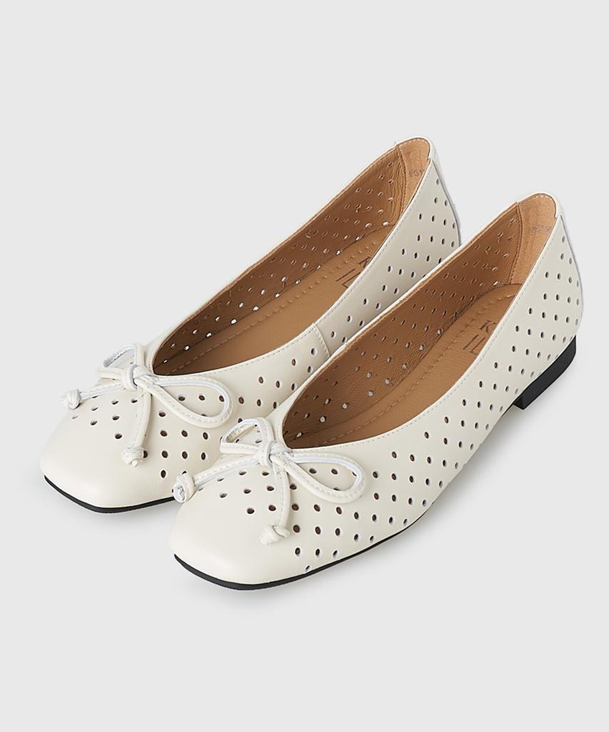 Kissa Reno Women'S Perforated Flat Shoes P512027