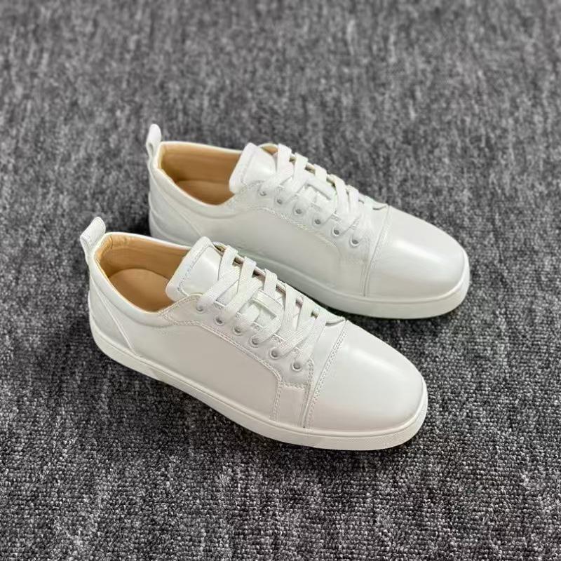 

Європейські чоловічі кросівки з заклепками: Модний, Повітропроникний, З шипами Повсякденний вуличний одяг. 43 Women