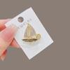 High End Temperament Badge Pins For Men Women Delicate Flash Drsmall Sailboat Brooch Anti Slip Buckle Clothing Accessories Gifts
