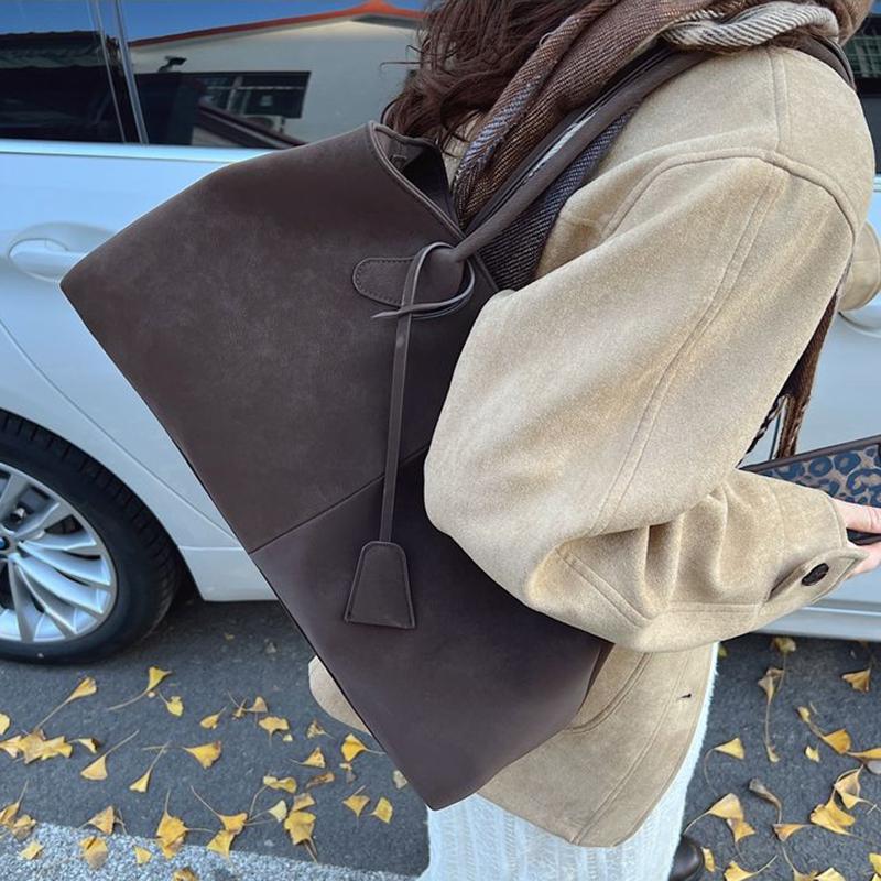 Faux Suede Solid Color High Quality Fashionable Versatile Handbag Women's Large Capacity Winter Daily Shoulder Bag