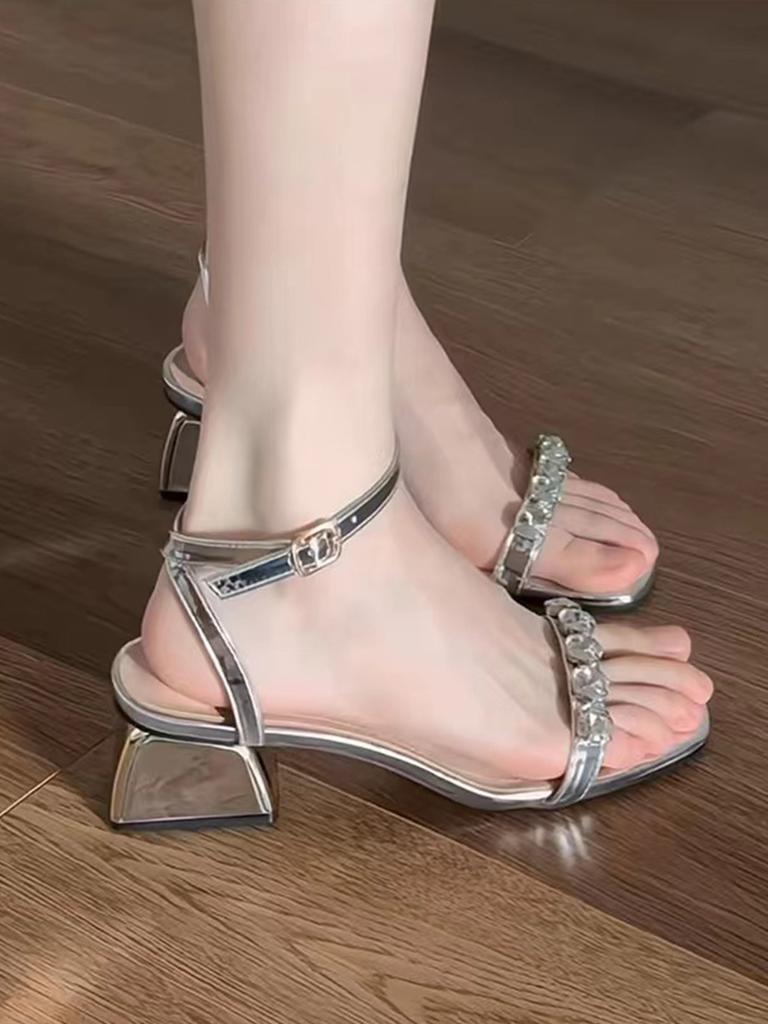Fashion New stylish and comfortable water diamond one-strap thick-heeled high heels, paired with skirts and mid-heeled sandals