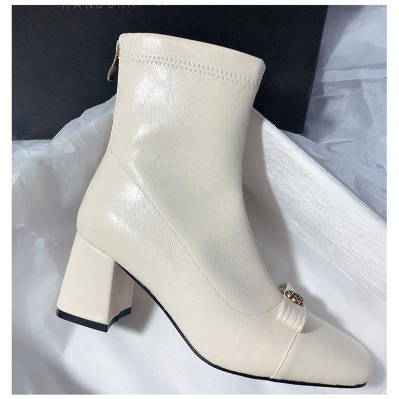Round-toe Thick-soled Short Boots Made of Soft Leather with Elastic Material, High-heeled Women's Shoes