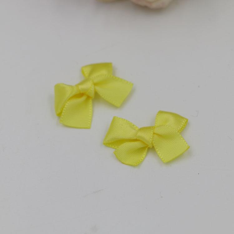 Handmade Yiwu Jewelry Accessories: Exquisite Small Bow Tie Hair Decorations & Gift Materials