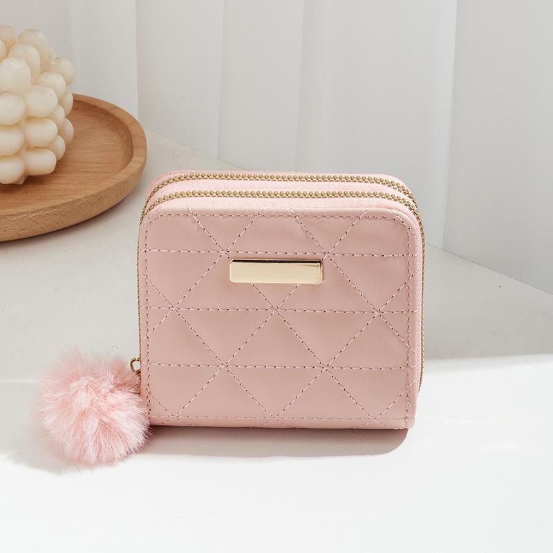 New Double-layer Wallet, Rhombus Iron Standard Decorative Women's Short Hand Change Bag, Casual Bag, One Piece.