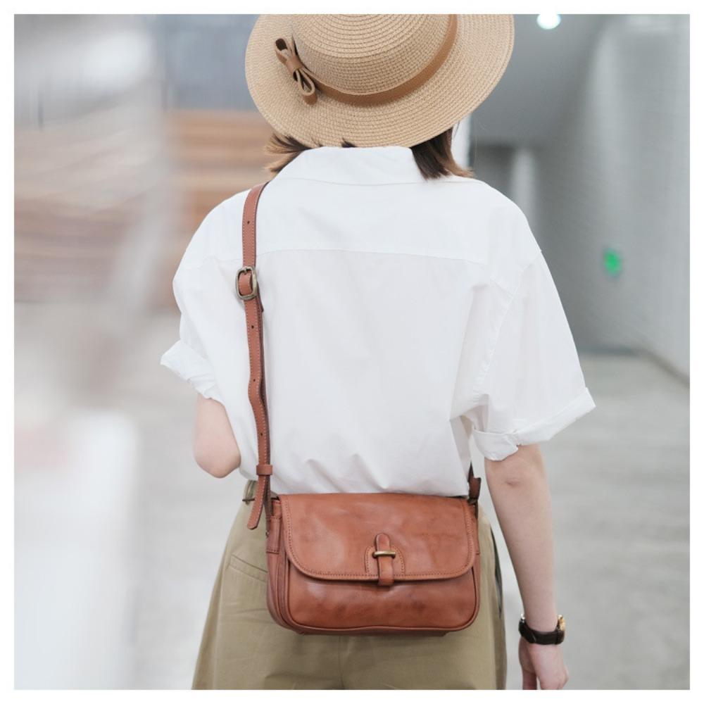 Textured Commuter Small Square Bag, Genuine Leather Retro Messenger Bag, Women's Cowhide Single Shoulder Japanese Mailman Women's Bag