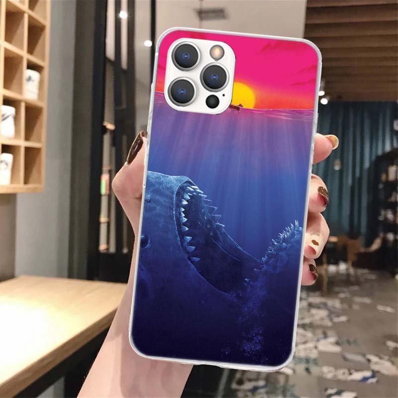 Ocean Monster Shark Swimming Soft Phone Case For iPhone 16 15 14 13 12 11 Pro Max X XR XS 7 Plus 8 + SE 2020 Pattern Customized