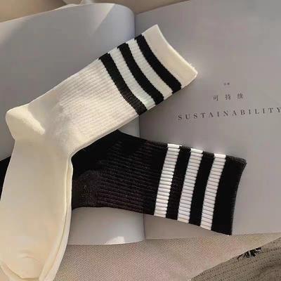 Spring and Autumn Striped Sports Socks Couples Street Skateboarding Socks Korean Version College Style