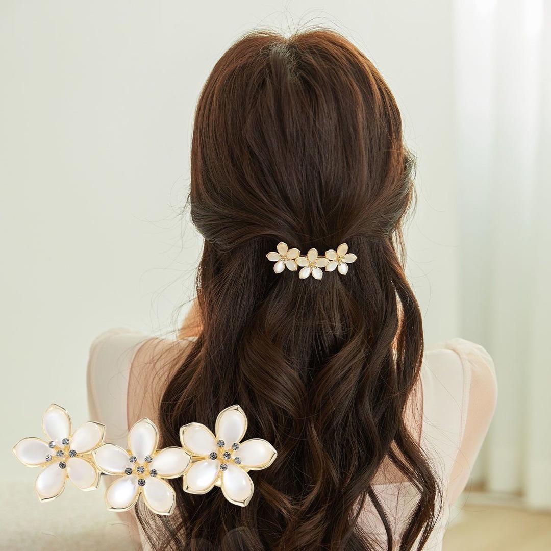 

Cat s Eye Stone Hair Clip - Elegant Hairpin and High-End Hair Accessory for Women