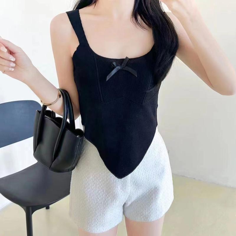 

Весна и лето Новый стиль Дизайн и темперамент Простой бант Нерегулярный вязаный жилет на подтяжках Универсальный топ для женщин One size