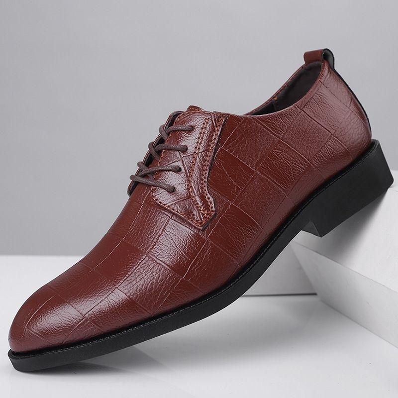 Plaid Plain Low Heel Men's Formal Shoes Soft Elegant and Classic Gentleman Legitimate Leather Price 39 Party Social Shoe Male