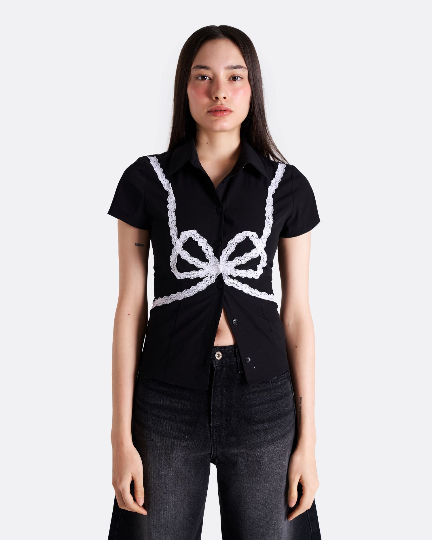 Sio Ribbon Detail Short Sleeve Shirt [Black] Black/M