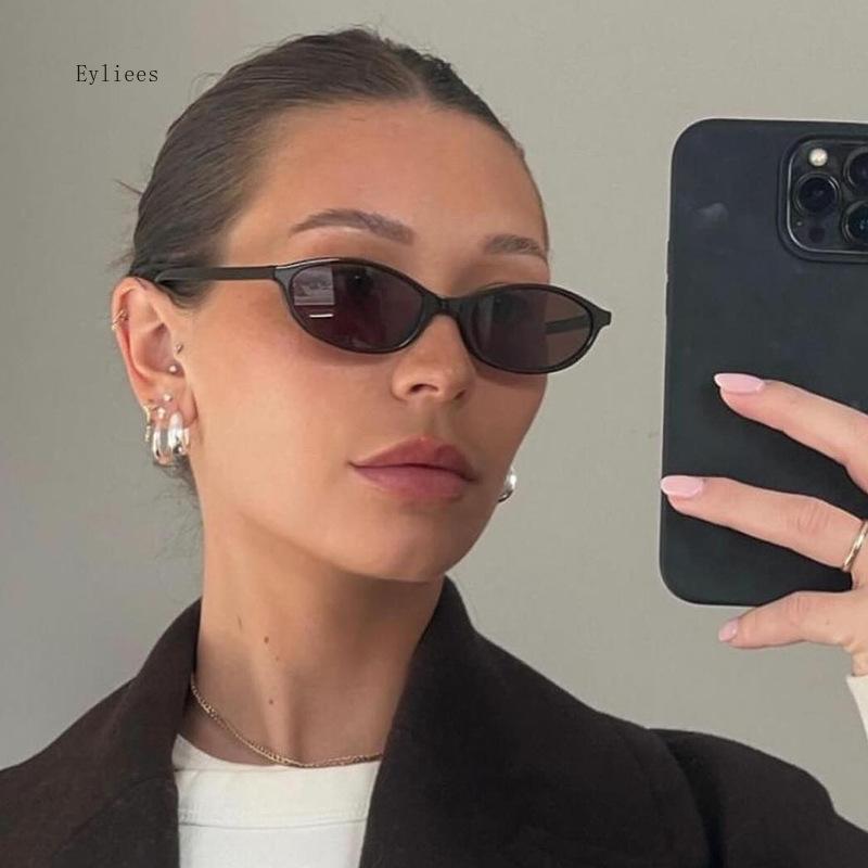 Retro Small Oval Sunglasses Women Fashion Retro Green Gradient Shades Uv400 Men Trending Round Rivets Sun Glasses