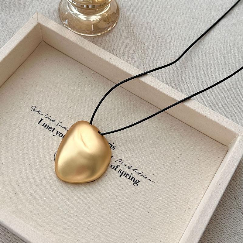 

Матовий Метал Неправильної Форми Підвіска Намисто Для Жінок Дівчат Простий Довгий Ланцюжок для Светра Аксесуар