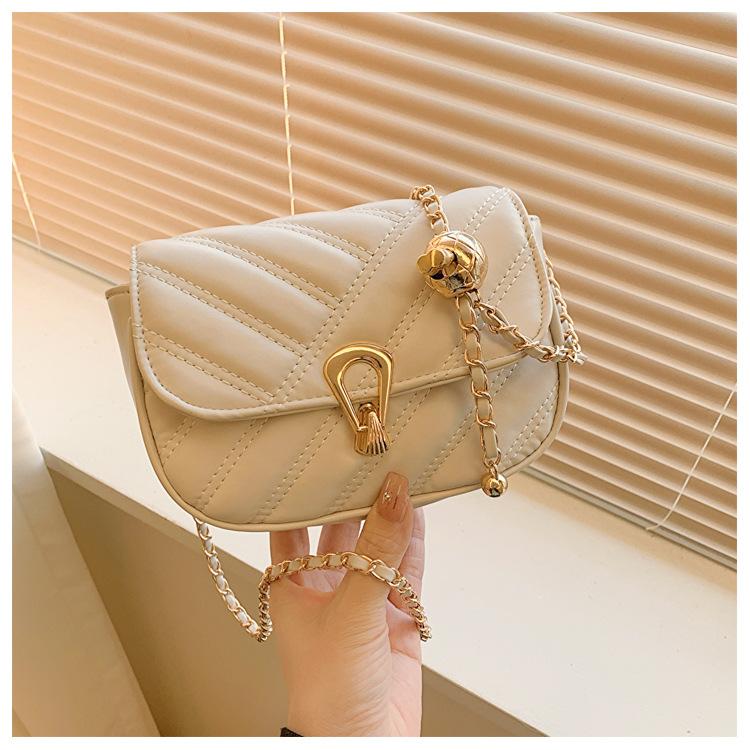 Женская сумка-клатч на цепочке, маленький квадратный, 2026 Новый модный, однолямочный, для покупок, уличный, кросс-боди