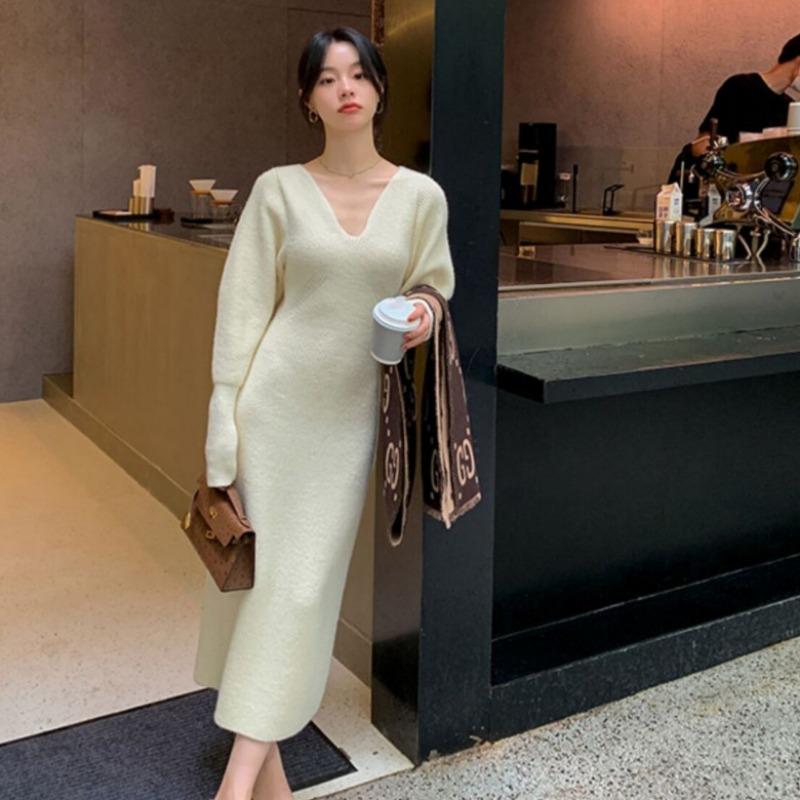 Autumn and winter new women's clothing fashion high-end design temperament slim retro age-reducing black dress