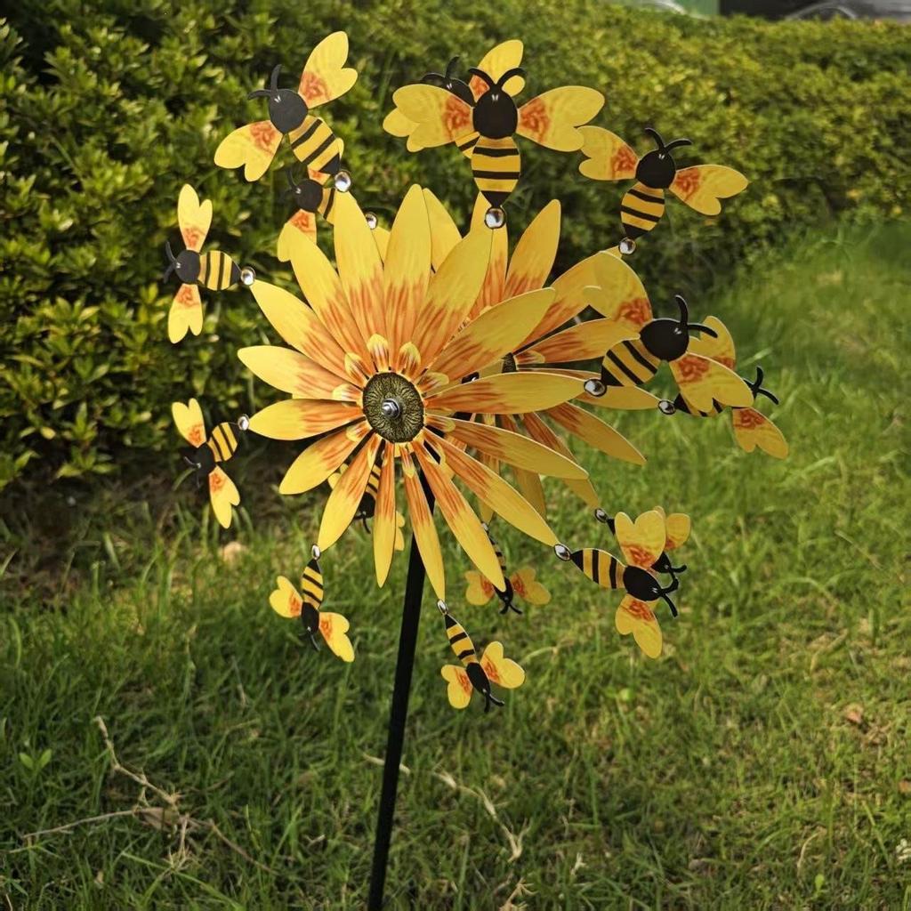 Metal Sunflower & Bee Wind Spinner: Creative Garden Windmill
