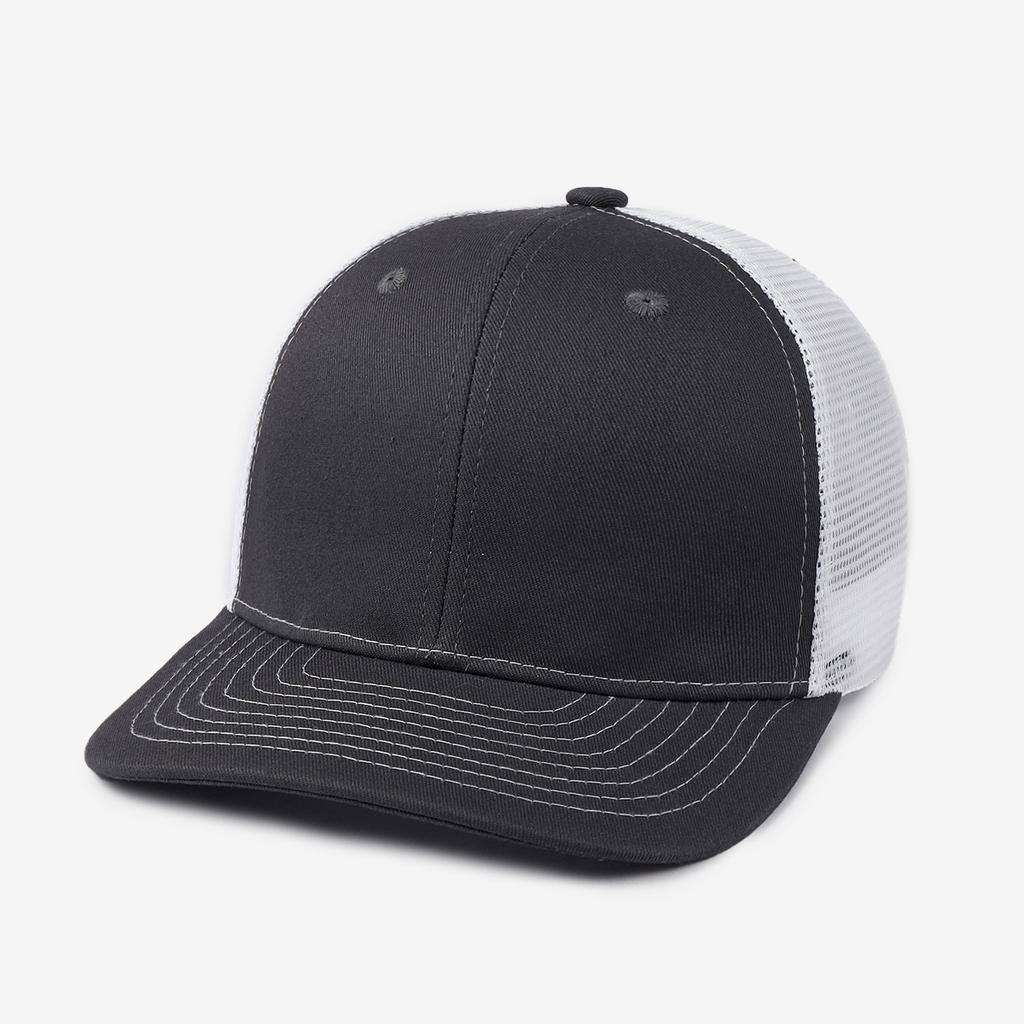 Trendy multi-color mesh baseball cap for summer outdoor sun protection and breathability. A versatile hat for daily wear.