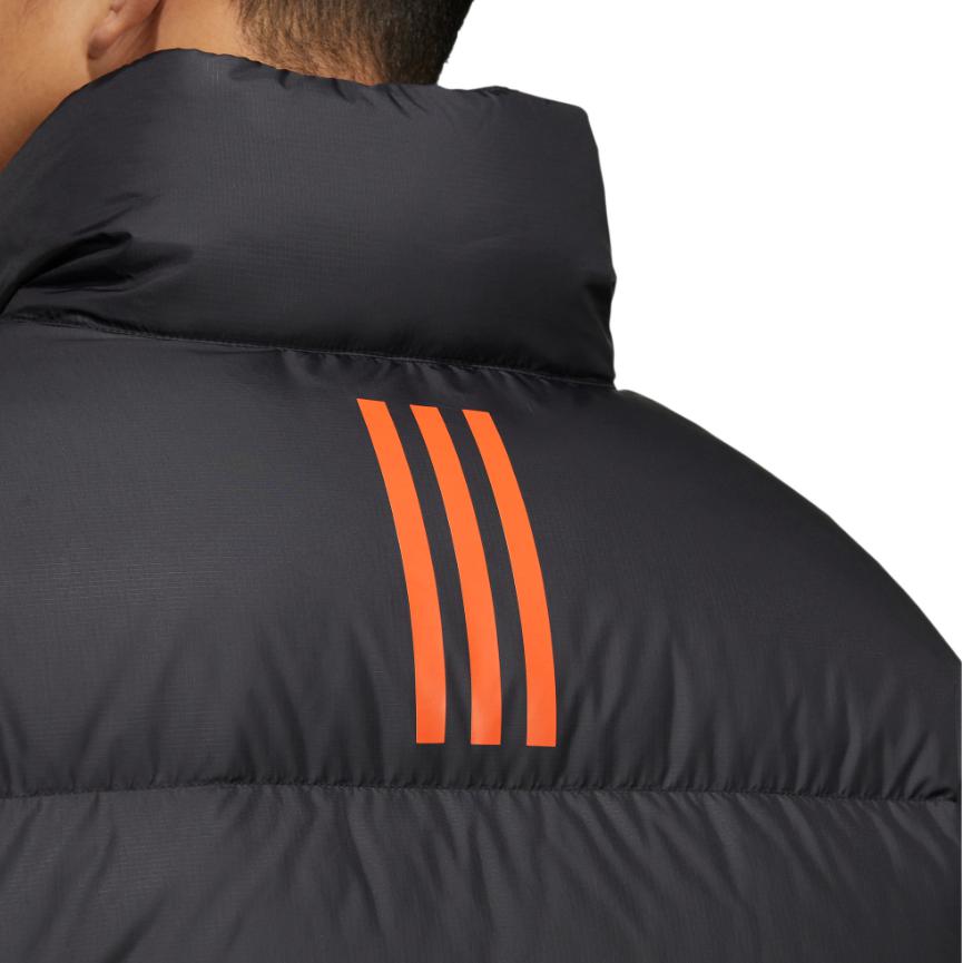 Adidas Einfarbige Stehkragen-Daunenjacke mit Reißverschluss und Markenlogo-Aufdruck, Unisex-Jacken, Schwarz HN2102