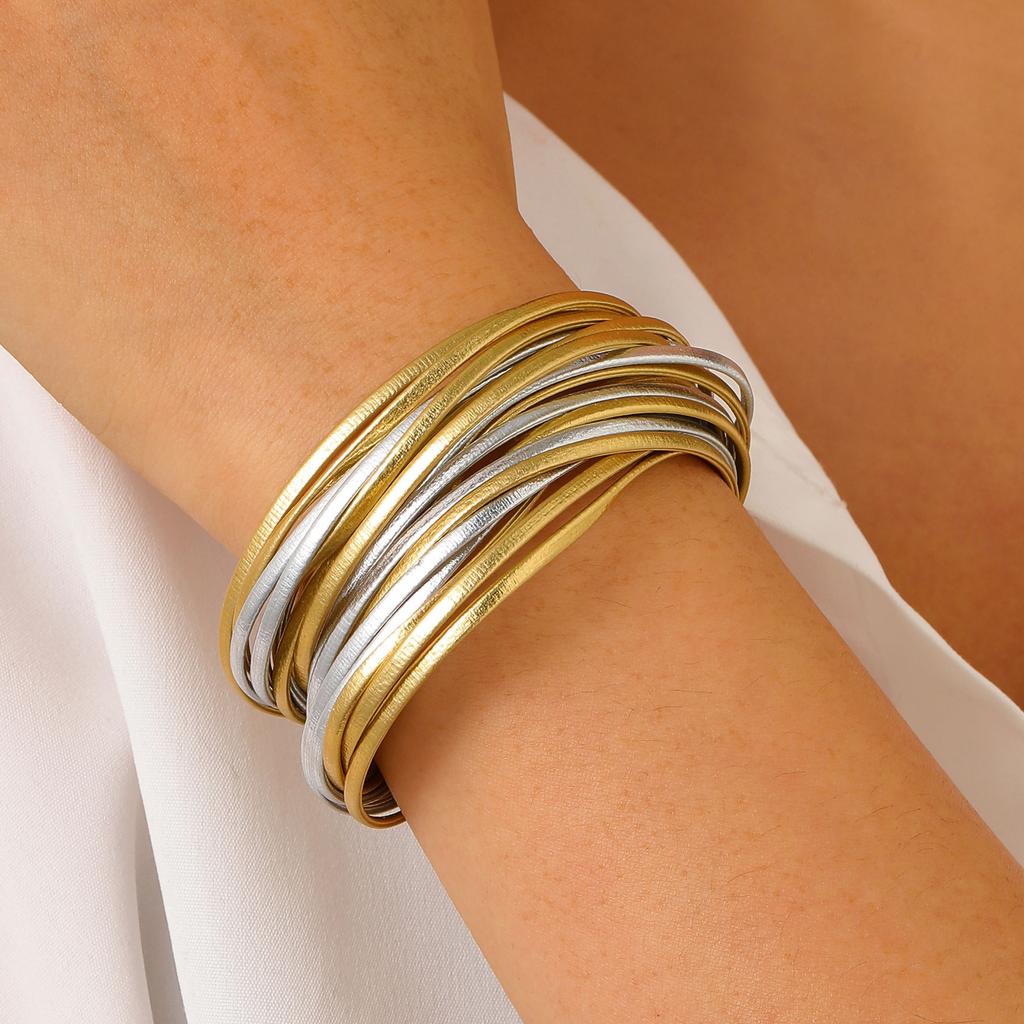 Bohemian Fashion Leopard Print Metal Tube Spliced Multi-layer Leather Rope Magnetic Clasp Bangles for Women Bracelet Jewelry
