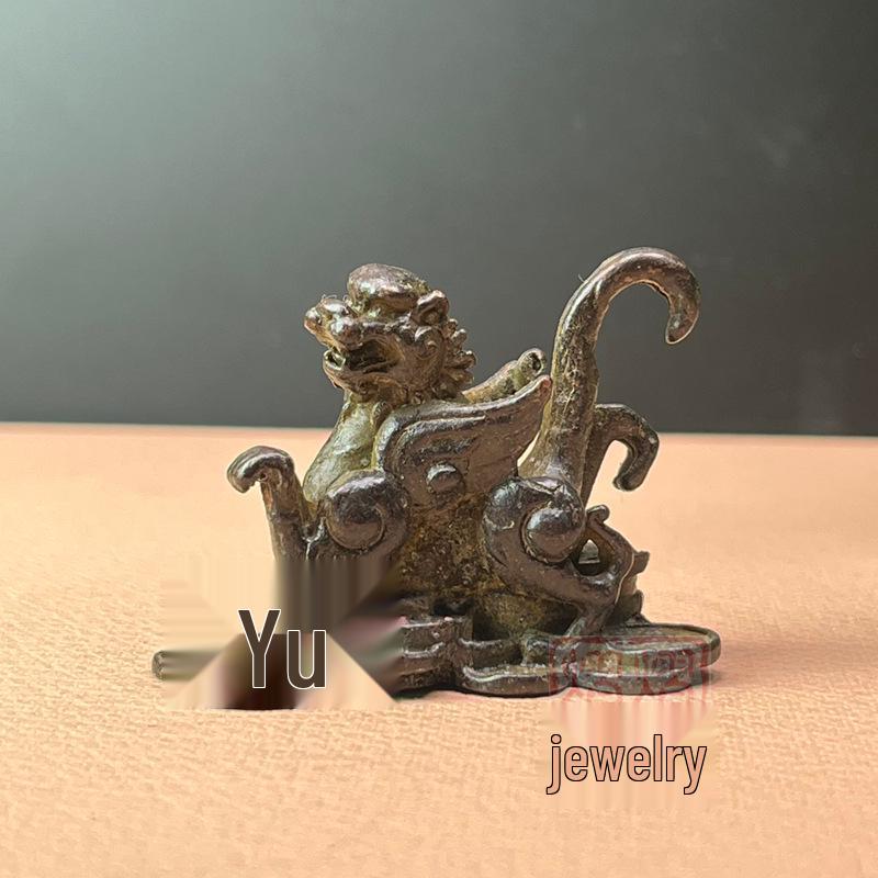 Antique Bronze Curio: Auspicious Flying Sky Pixiu, Wealth Attraction Display Stand for Home or Tea Table.