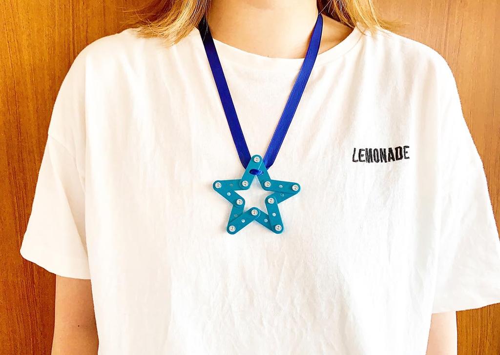 Zaoh Block Star and Heart Medal Set, Metal, Blue, Yellow, Pink, and Purple, Educational, Tactile, Spatial Recognition, 3D Recognition, and Creativity