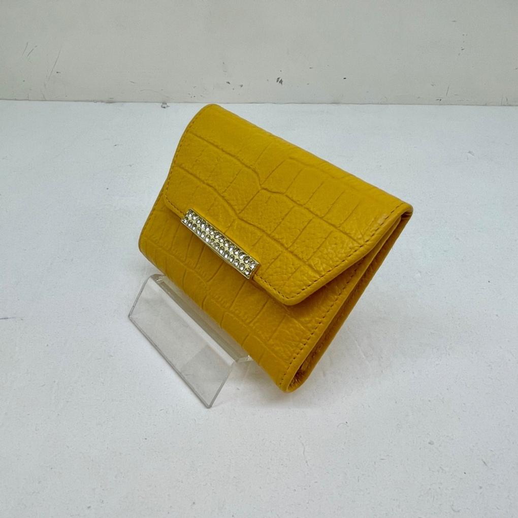 Women's Cowhide Half Wallet - Natural Cowhide - Lightweight and Luxurious Crocodile Pattern - AW9165 - Yellow