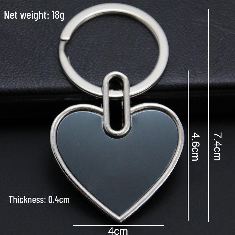 

Брелок для ключей из металла с гравировкой: Подвеска одного бренда и практичный подарок