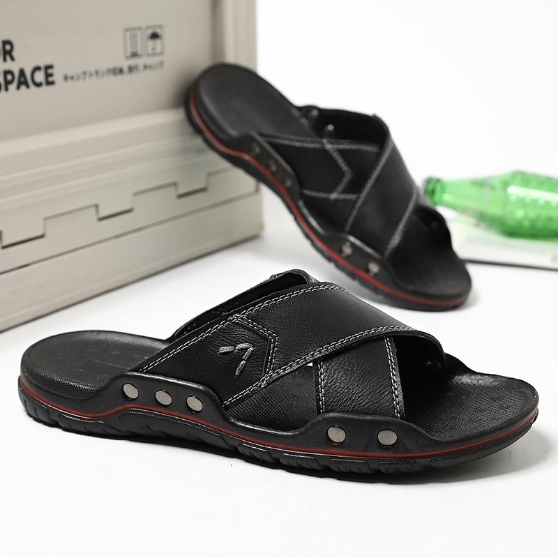 Fashion Men Summer Outdoor Slippers Ultra-fine Plywood Sandals Breathable Outdoor Half Drag Man Beach Flats Simple Mens Slip On Shoes