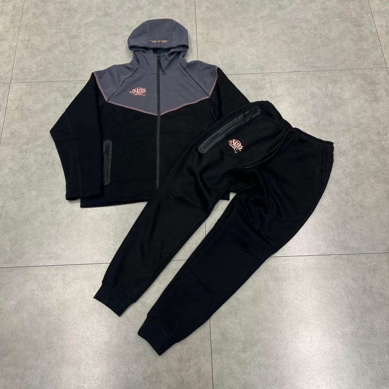Synaworld X UKDRIPDRILL Mens Tracksuit Hip Hop Street Style Long Sleeve Top Pants Set Casual Outwear