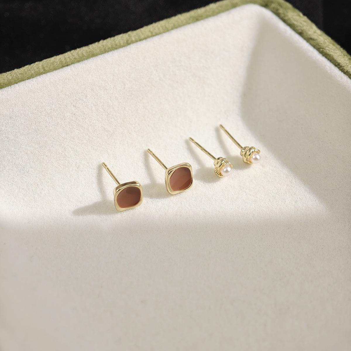 Silver Needle Hong Kong Geometric Amber Tiger Eye Stud Earrings - Exquisite Small High-End Set