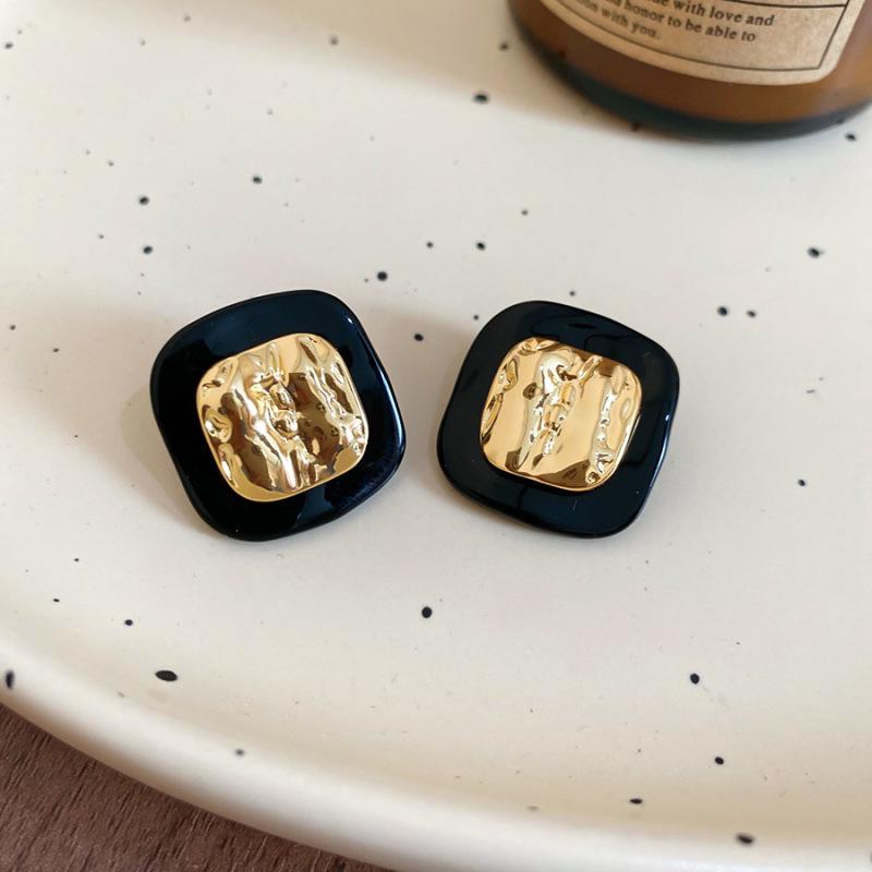 Geometric Leopard Print Heart Flower Stud Earrings - Retro & Versatile Luxury for Women