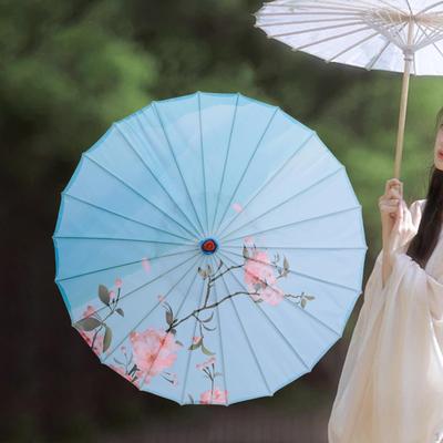 Chinesischer Ölpapierschirm, Dekoratives Blumenmuster, Traditioneller klassischer Tanzschirm für