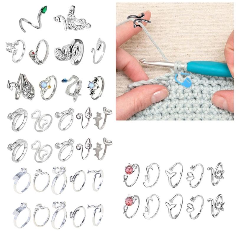 10pcs Crochet Rings Adjustable Thumb Rings for Knitting Hobbyists Yarns Rings Convenient Finger Holders for Hand Weaving