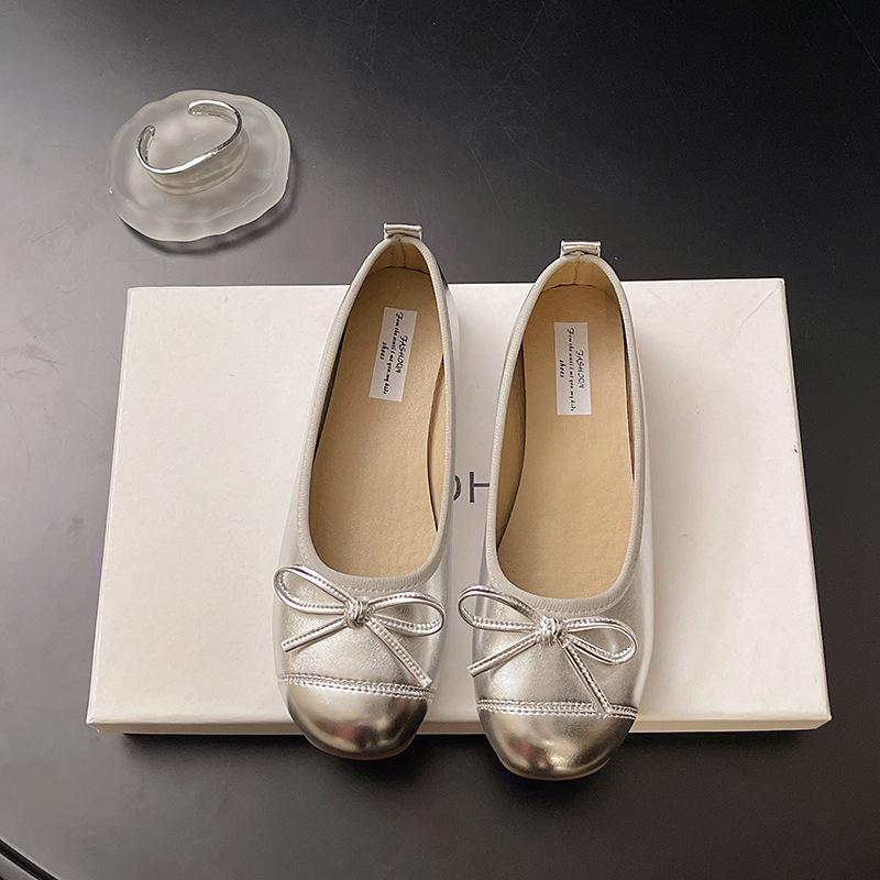 Gentle ballet ladyshoes flat shoes French candy soft sole silver new Chinese red single shoes spring small fragrant wind women's shoes