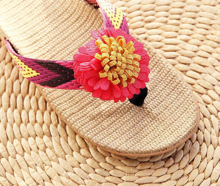 Protiskluzové lněné žabky: Stylové domácí pantofle pro páry