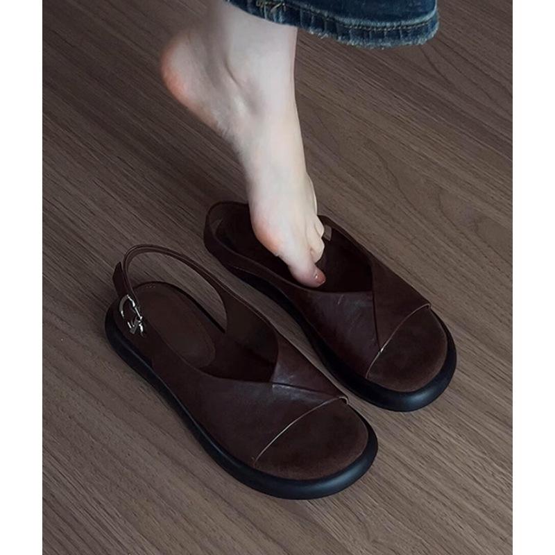 Light Luxury and Comfortable French Retro Flat-soled Sandals, Light and Versatile Summer New Sandals, Women's Soft Soles Are Not Tired