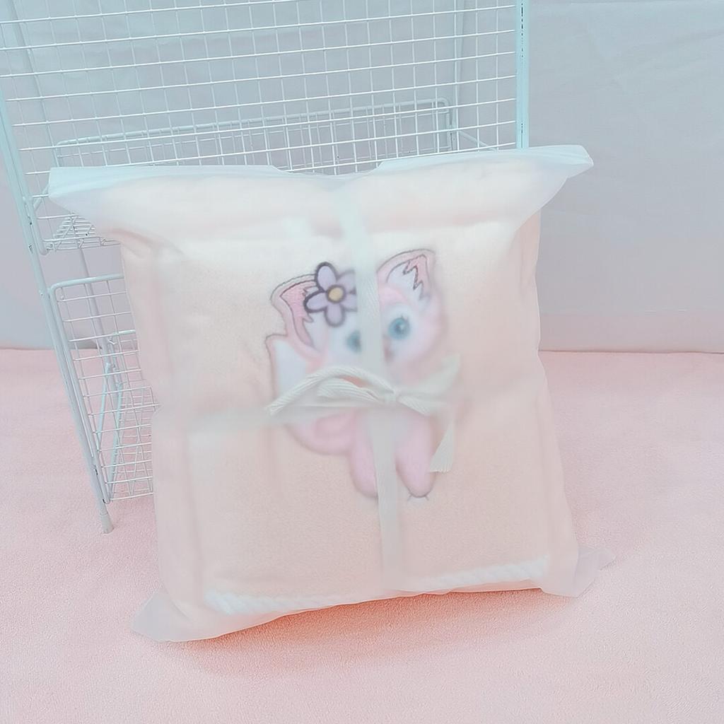The new coral fleece children's bath towel is soft and absorbent, and the hair can be worn. Lingna Belle towel two-piece set