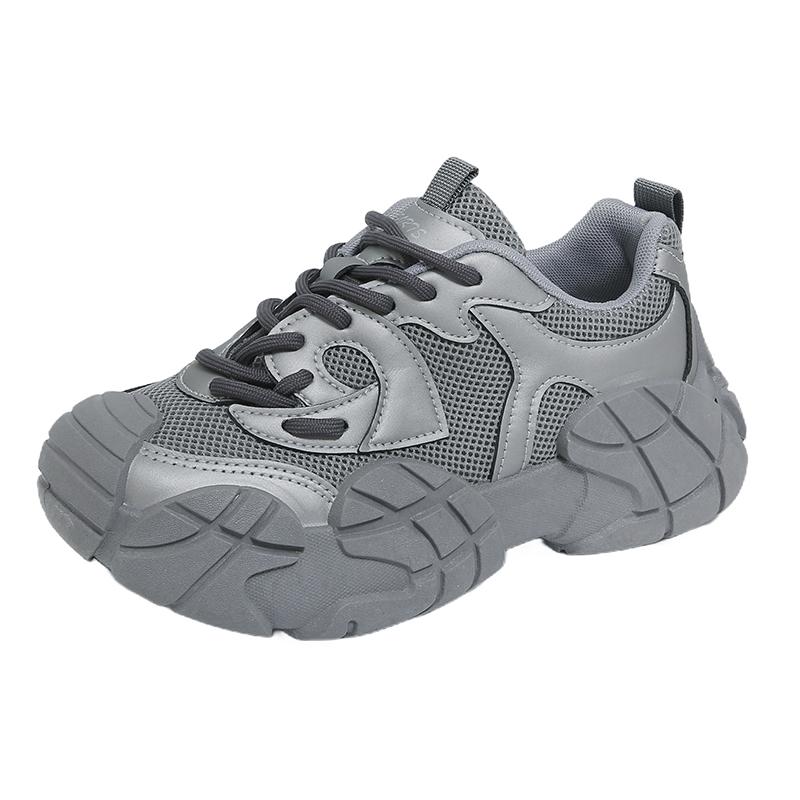 2026 Fashion Dad Shoes Women Outdoor Sneakers Spring Autumn Breathable New Thick Sole Comfortable Sneakers Lace Up Casual Shoes