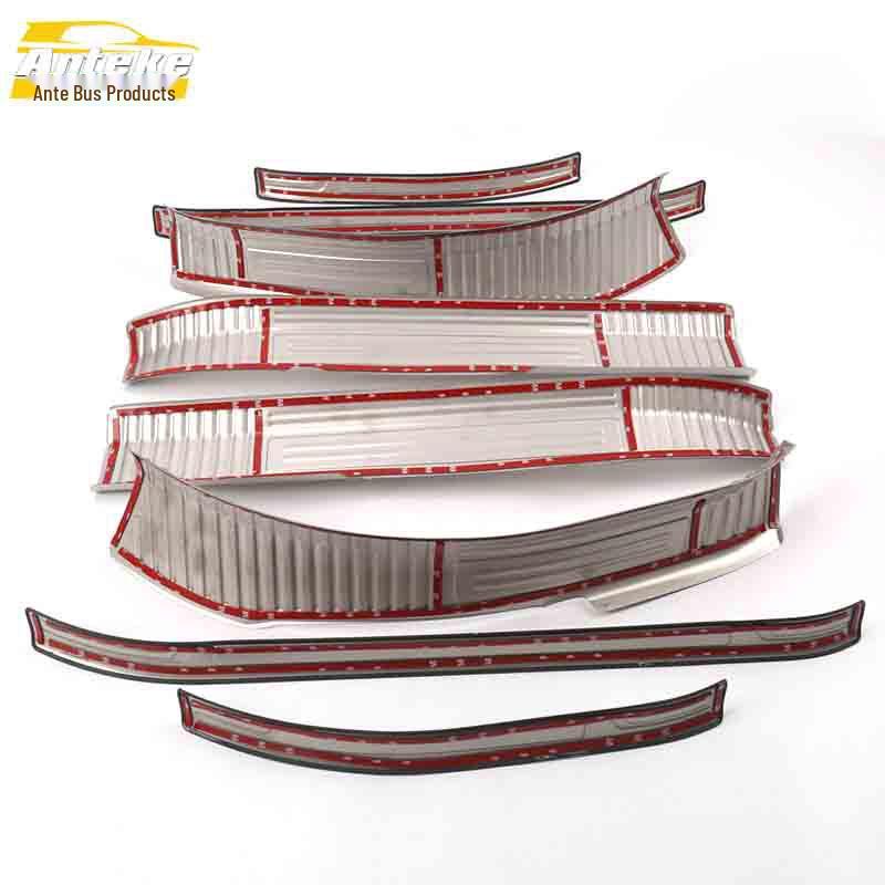 Applicable To Lynk & Co 01: Stainless Steel Anti-Scratch Door Sill Strip & Bright Trim Modification