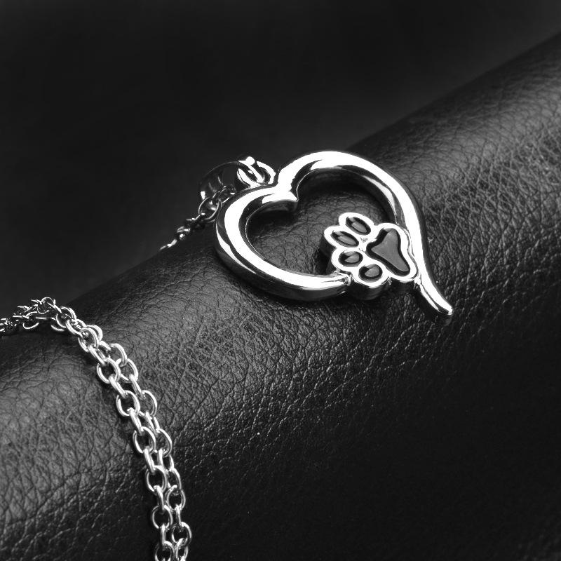 European & American Jewelry: Pet Paw Heart Pendant Necklace