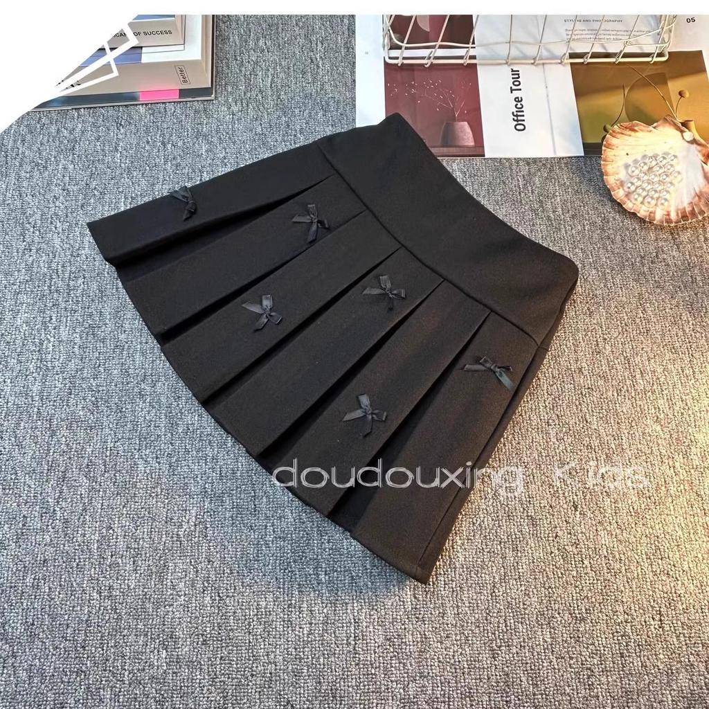 2025 Spring/Fall Girls' Korean Pleated Wool A-Line Skirt - Versatile Short Skirt Pants for Little Girls